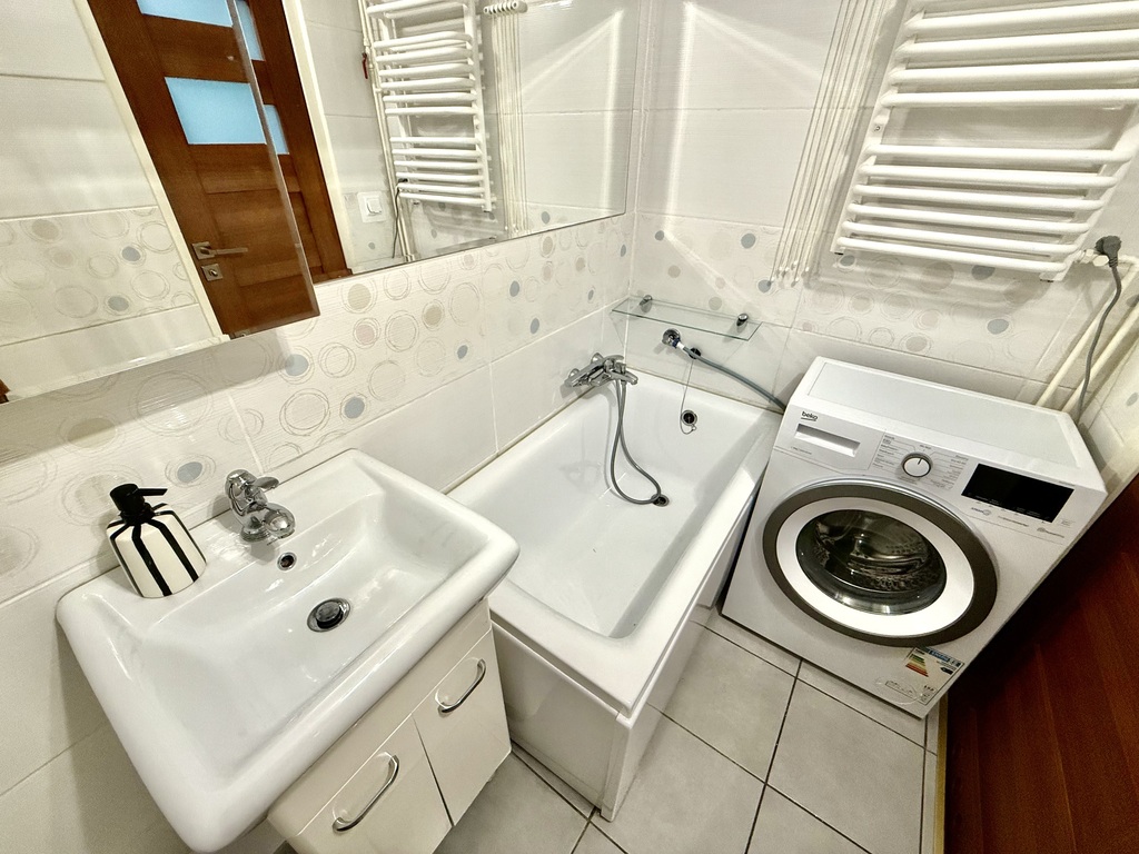 3 Pokojowe O Powierzchni 46,14 M2 Ul. Giełdowa.