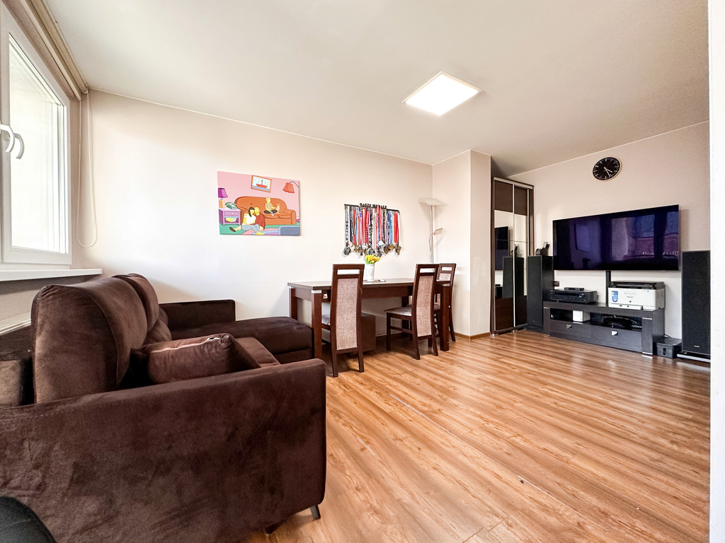 3-pokojowe Mieszkanie W Sercu Koszalina – Ul. Zwyc